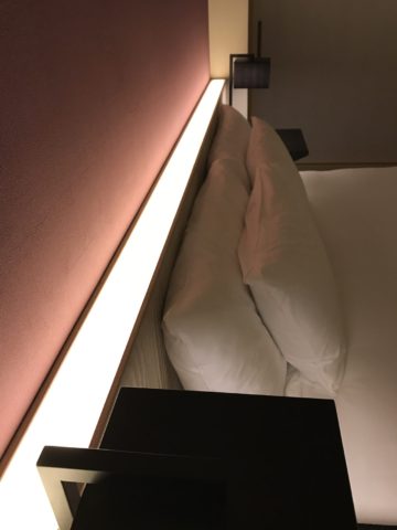 星のや東京　ベッドベッド